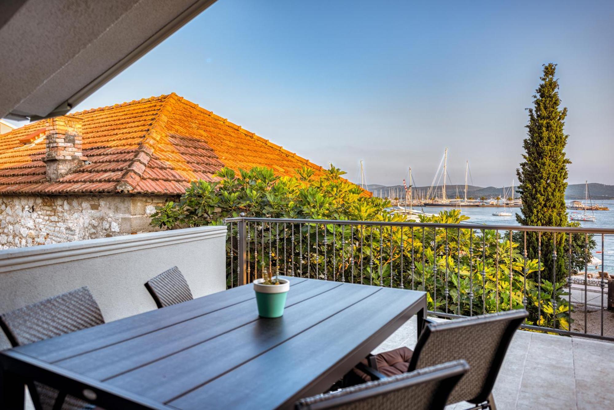 Miro Guesthouse Tivat Cameră foto